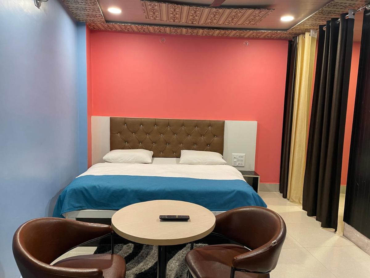 Jai Maa Bhagwati Hotel Pithoragarh Exterior photo